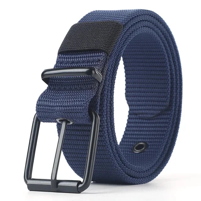 Unisex canvas belt with pin buckle and leather eyelet details