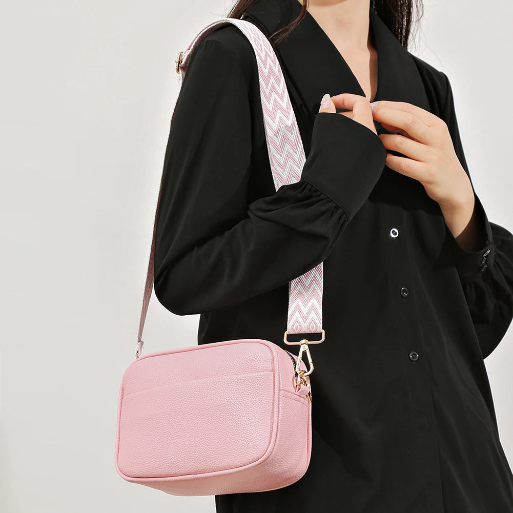 Women's leather tote bag, classic style with crossbody strap and chain detail