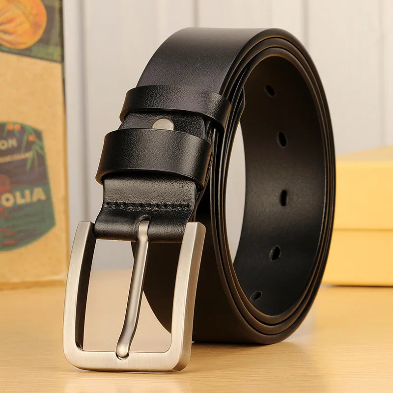 Men's leather belt with metal alloy pin buckle