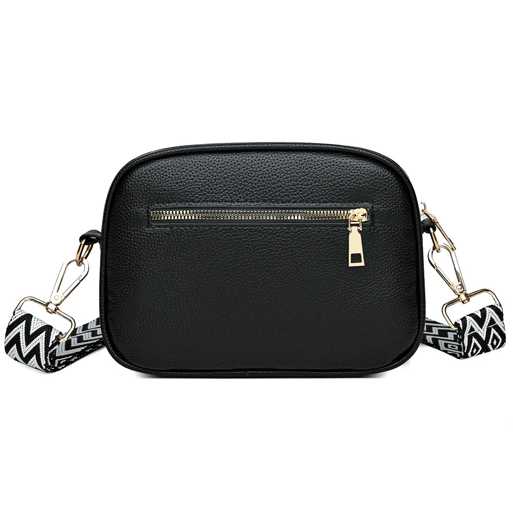 Women's leather tote bag, classic style with crossbody strap and chain detail