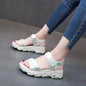 Women's sandal with comfortable non-slip platform