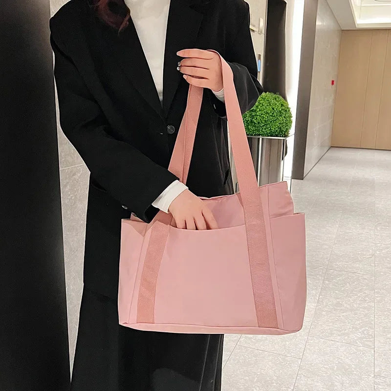 Bolsa de ombro de grande capacidade para mulheres, bolsa casual de nylon durável com vários bolsos, sacola de viagem leve